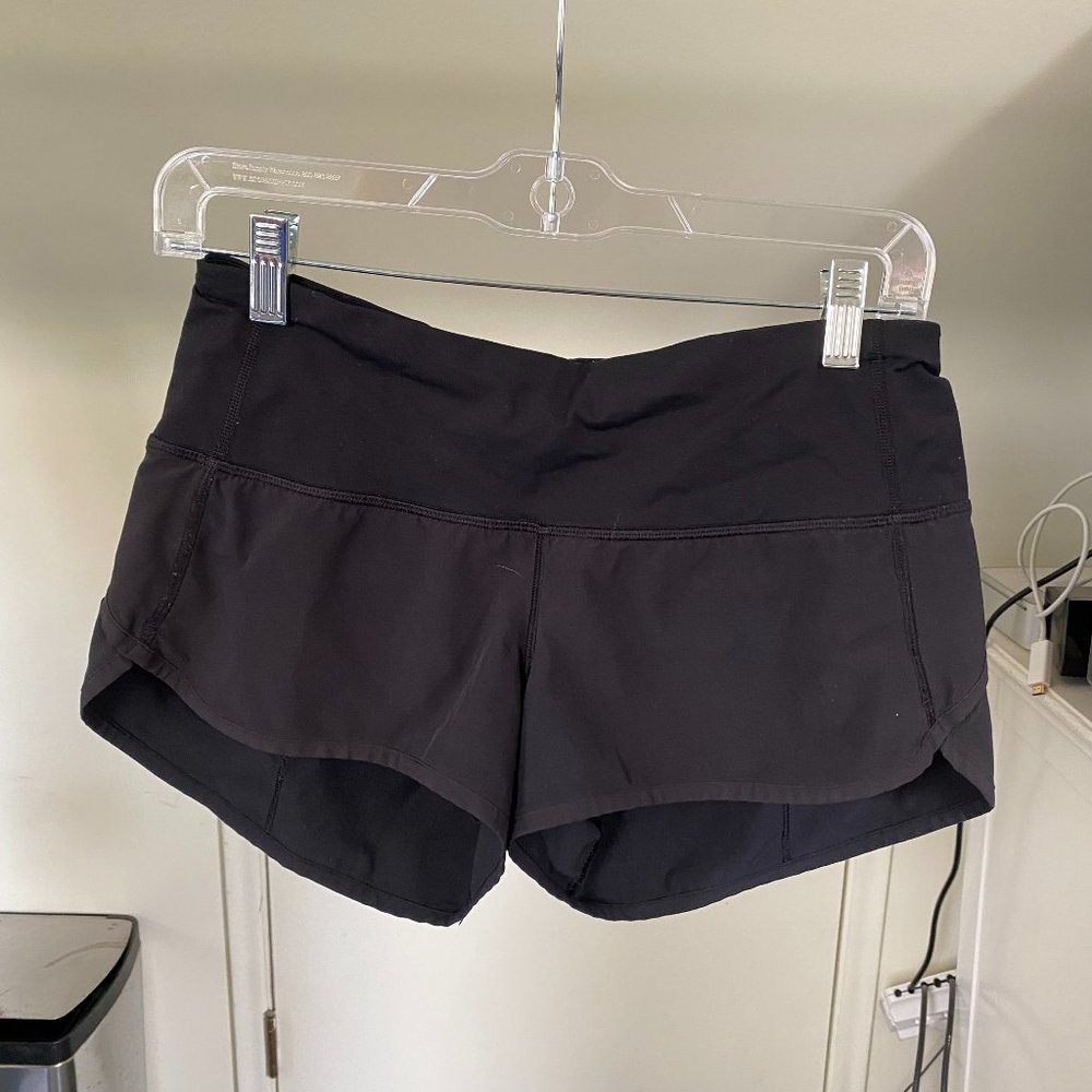 lululemon speed up low-rise shorts